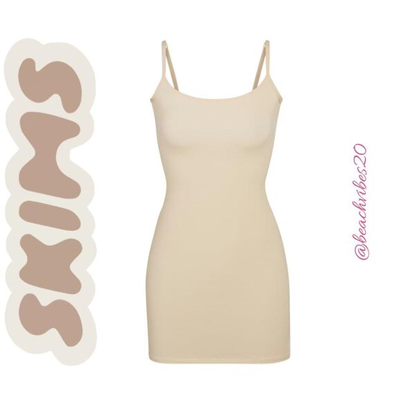 SKIMS Fits Everybody Slip Dress Sand Small NWT - Picture 4 of 5